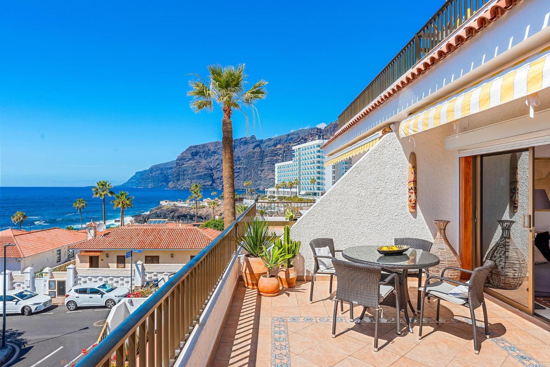 Home With Stunning View By Dream Homes Tenerife Puerto de Santiago  Kültér fotó