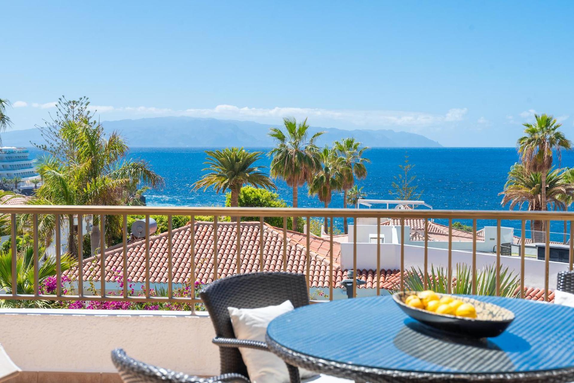Home With Stunning View By Dream Homes Tenerife Puerto de Santiago  Kültér fotó